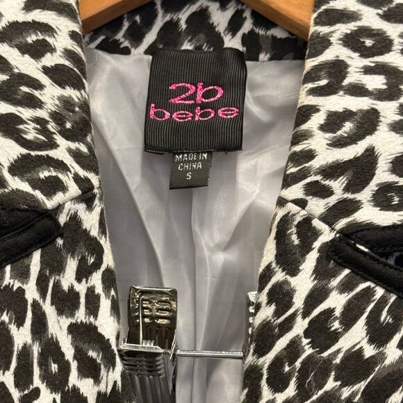 VTG 2B Bebe Leopard Print Lightweight Trench Coat Small Fall Winter Y2K 2000s - Picture 4 of 4